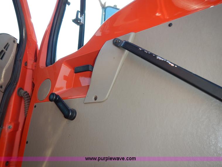 image for item L2309 2001 Sterling LT7500 dump truck