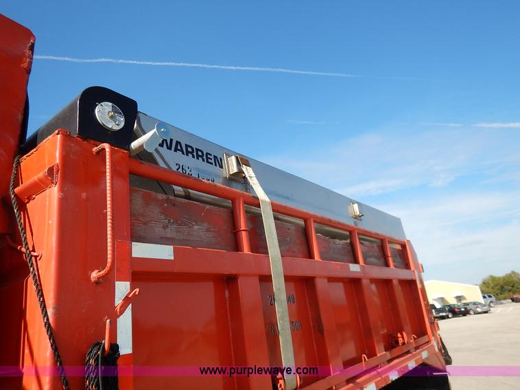 image for item L2309 2001 Sterling LT7500 dump truck