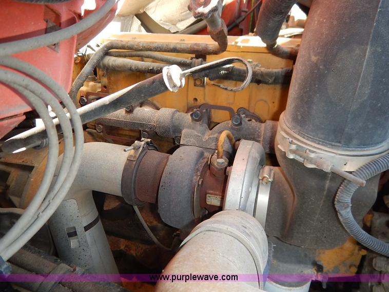 image for item L2309 2001 Sterling LT7500 dump truck