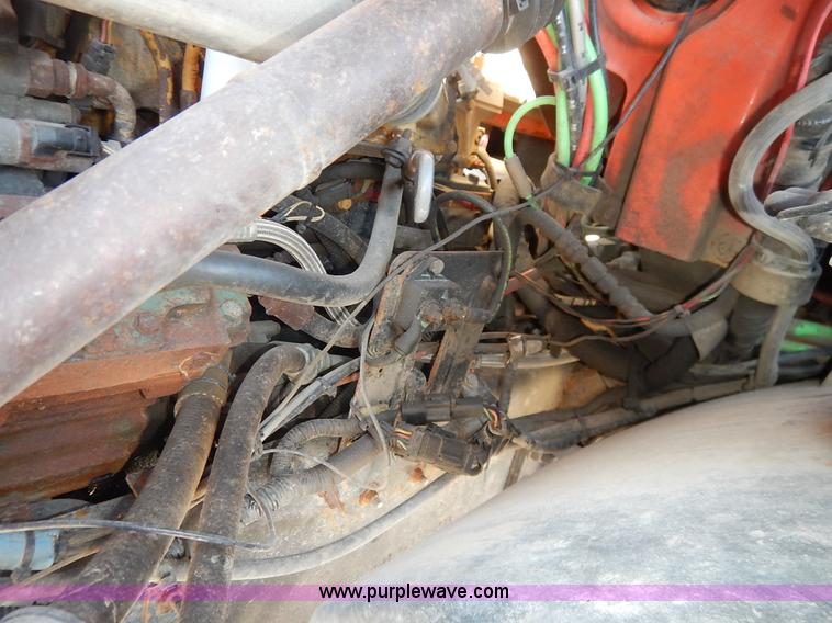 image for item L2309 2001 Sterling LT7500 dump truck