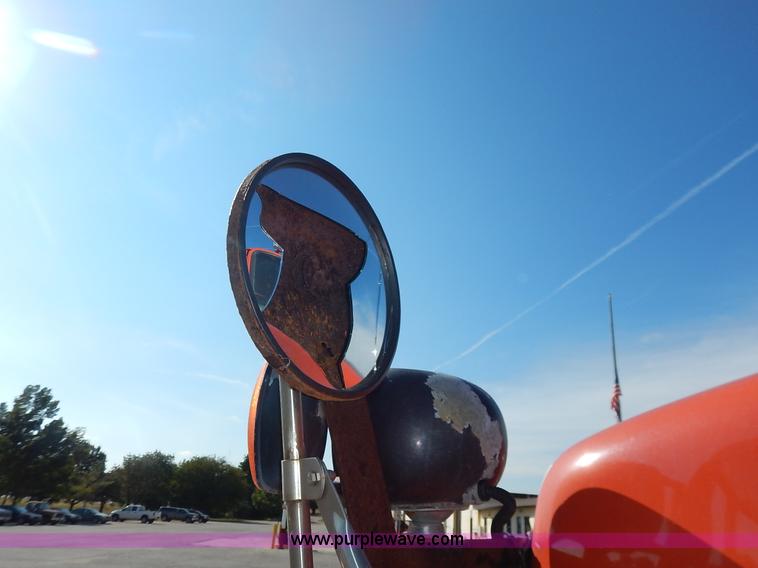 image for item L2309 2001 Sterling LT7500 dump truck