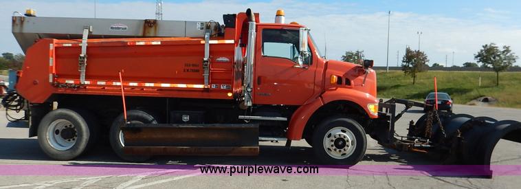 image for item L2310 2005 Sterling LT7500 dump truck