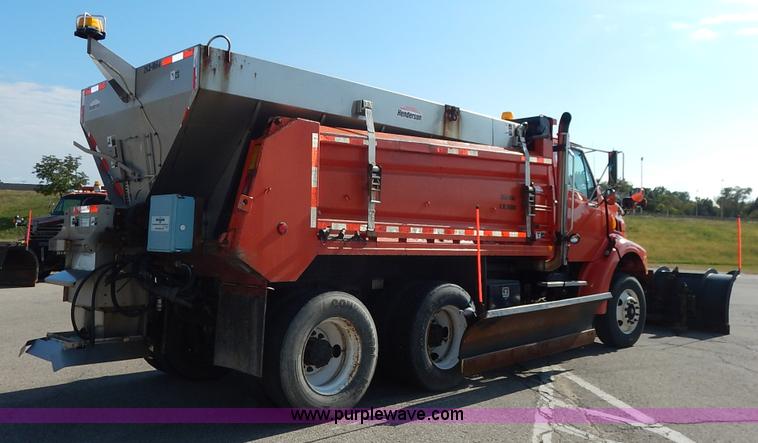 image for item L2310 2005 Sterling LT7500 dump truck