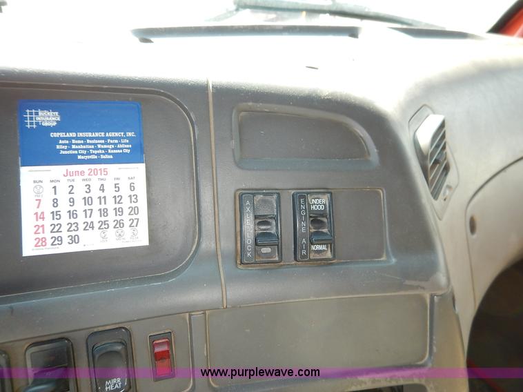 image for item L2310 2005 Sterling LT7500 dump truck