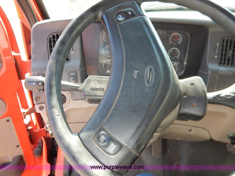 image for item L2310 2005 Sterling LT7500 dump truck