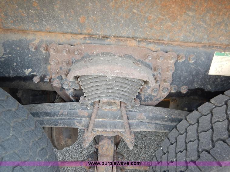 image for item L2310 2005 Sterling LT7500 dump truck