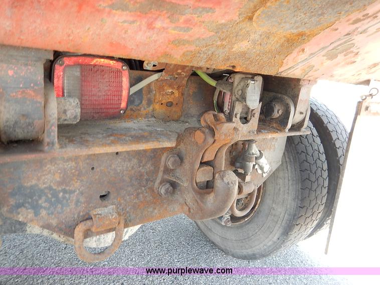 image for item L2310 2005 Sterling LT7500 dump truck