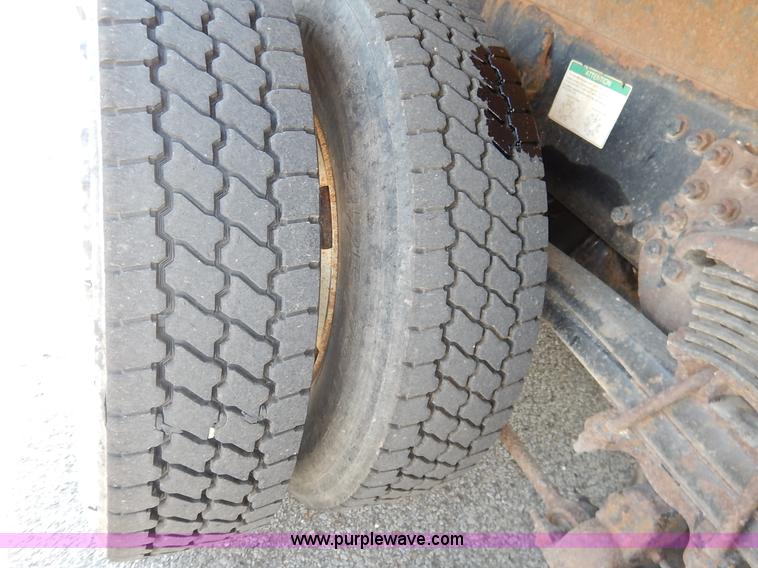 image for item L2310 2005 Sterling LT7500 dump truck