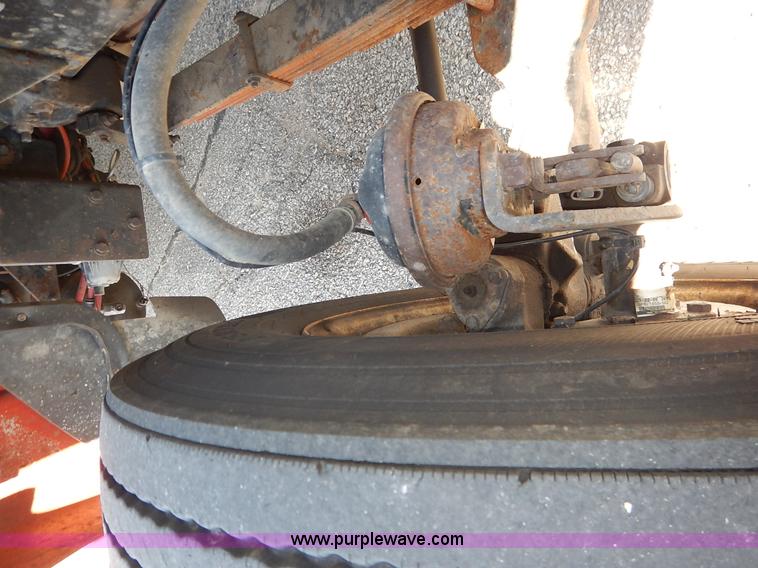 image for item L2310 2005 Sterling LT7500 dump truck