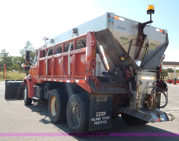 image for item L2311 2001 Sterling LT7500 dump truck