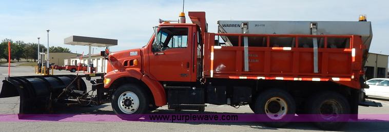 image for item L2311 2001 Sterling LT7500 dump truck