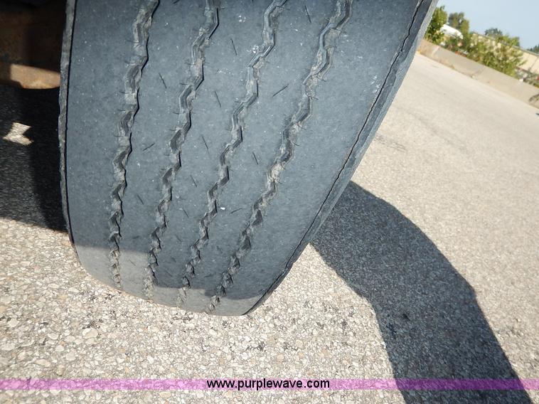 image for item L2311 2001 Sterling LT7500 dump truck