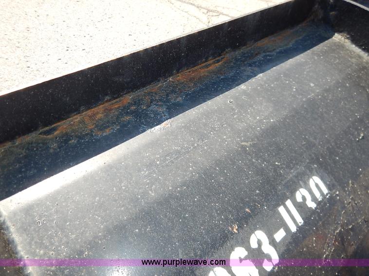 image for item L2311 2001 Sterling LT7500 dump truck