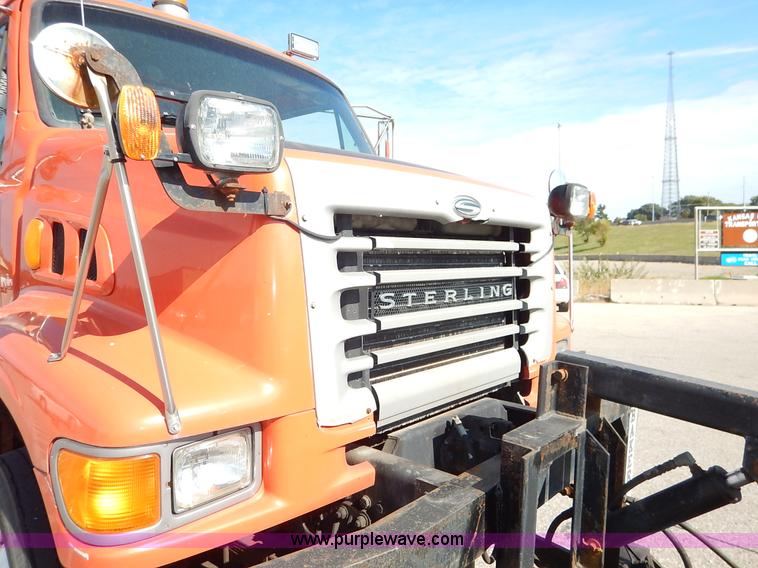 image for item L2311 2001 Sterling LT7500 dump truck