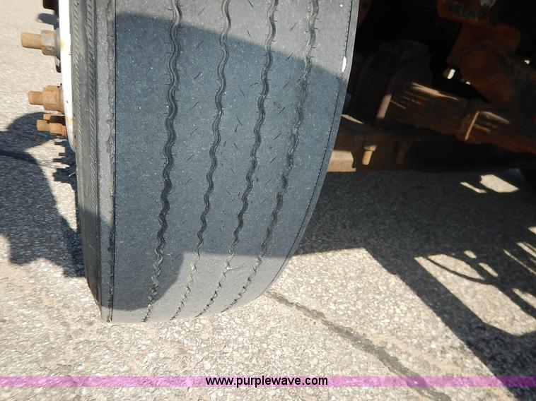 image for item L2311 2001 Sterling LT7500 dump truck