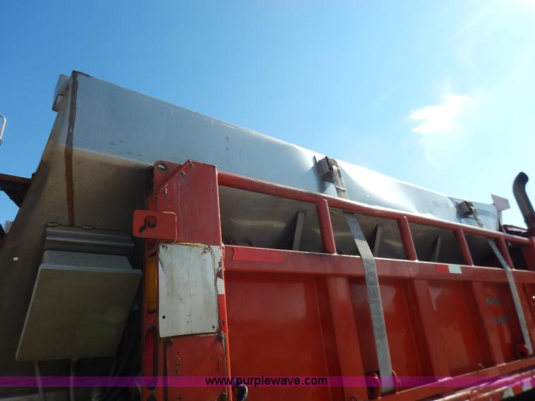 image for item L2311 2001 Sterling LT7500 dump truck