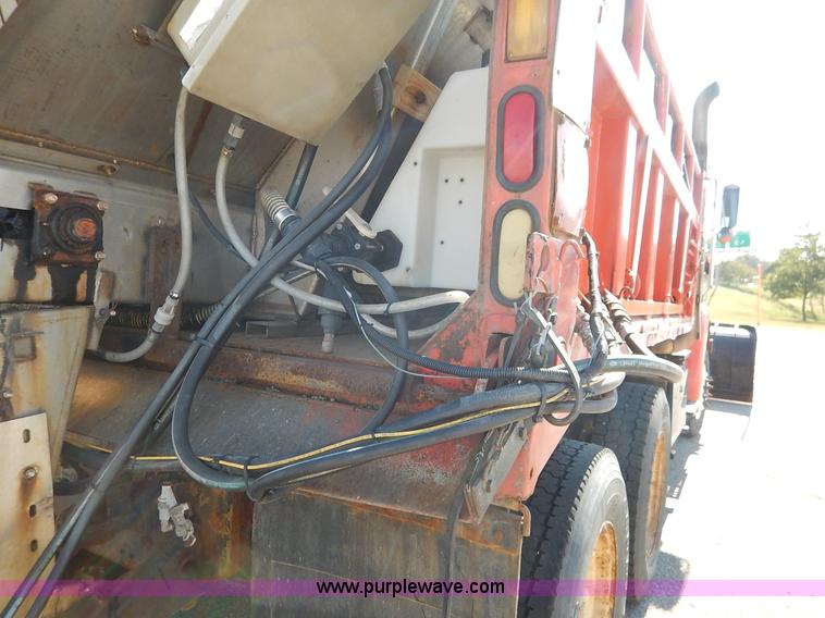 image for item L2311 2001 Sterling LT7500 dump truck