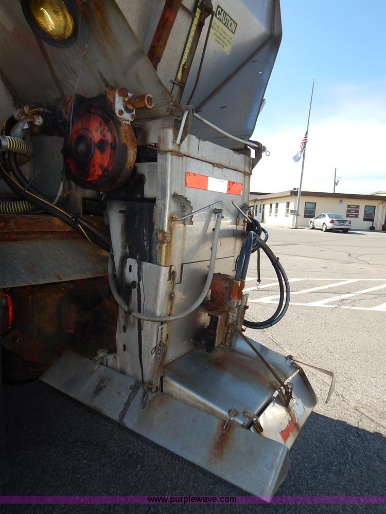 image for item L2311 2001 Sterling LT7500 dump truck