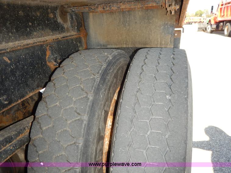 image for item L2311 2001 Sterling LT7500 dump truck