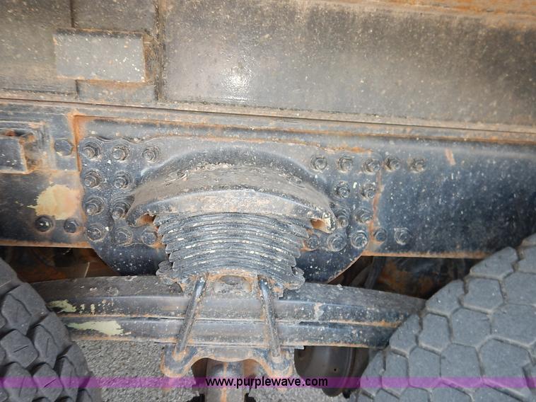 image for item L2311 2001 Sterling LT7500 dump truck