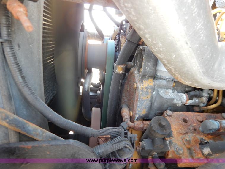 image for item L2311 2001 Sterling LT7500 dump truck