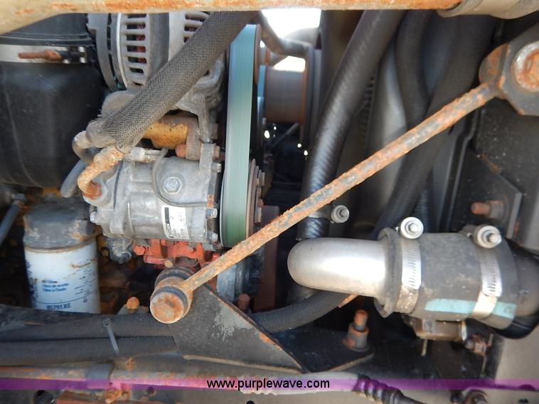 image for item L2311 2001 Sterling LT7500 dump truck