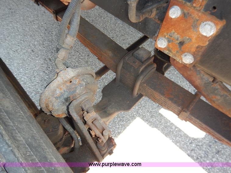 image for item L2311 2001 Sterling LT7500 dump truck