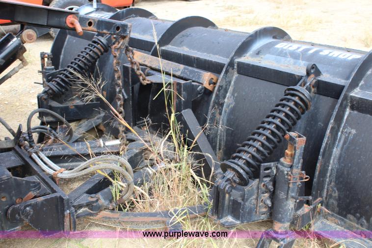 image for item L2488 1999 International 4900 dump truck