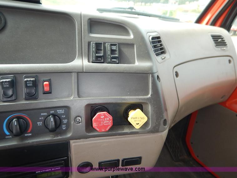 image for item L2490 2003 Sterling LT7500 dump truck