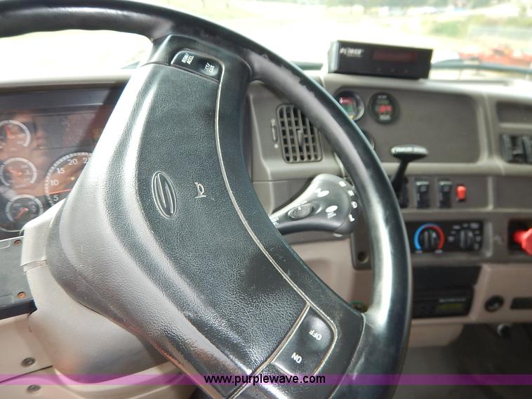 image for item L2490 2003 Sterling LT7500 dump truck