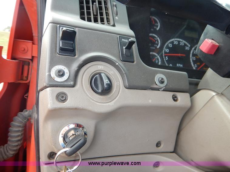 image for item L2490 2003 Sterling LT7500 dump truck