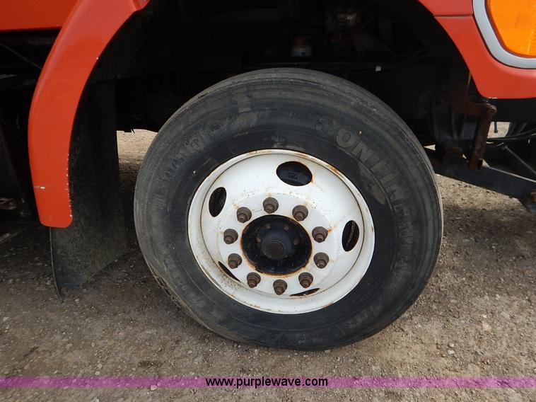 image for item L2490 2003 Sterling LT7500 dump truck