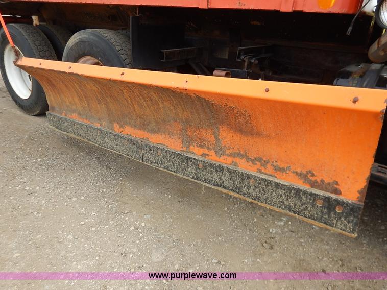 image for item L2490 2003 Sterling LT7500 dump truck