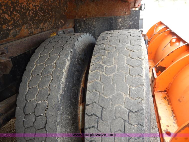 image for item L2490 2003 Sterling LT7500 dump truck