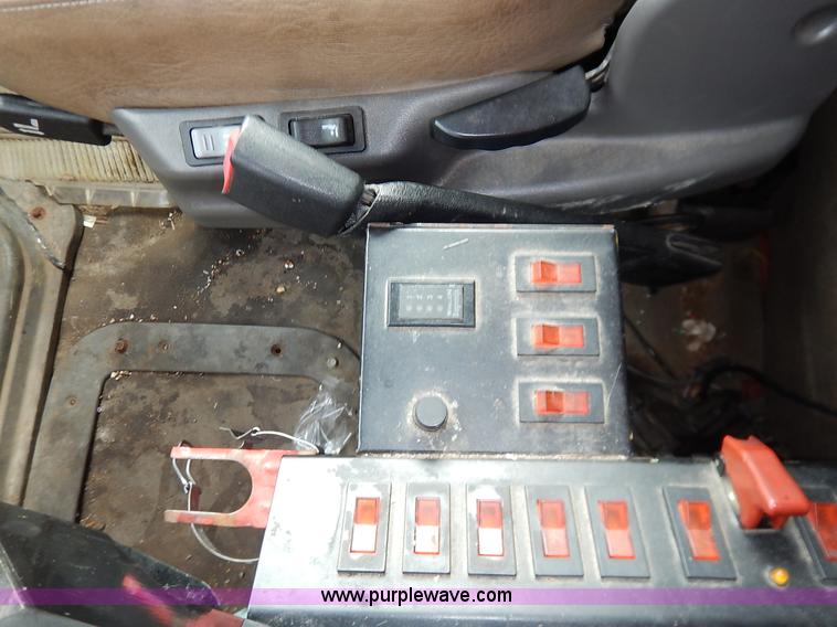 image for item L2491 2003 Sterling LT7500 dump truck