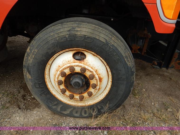 image for item L2491 2003 Sterling LT7500 dump truck