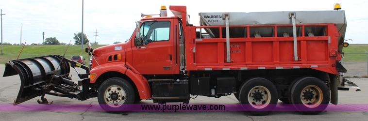 image for item L2492 2001 Sterling 7500 dump truck