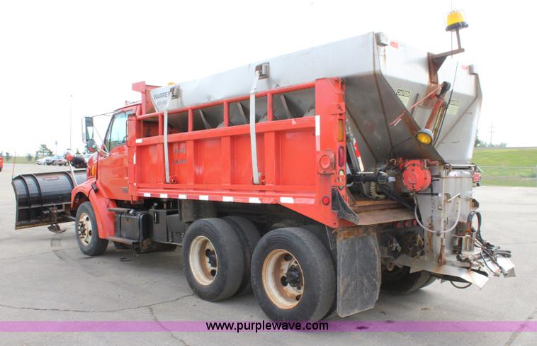 image for item L2492 2001 Sterling 7500 dump truck