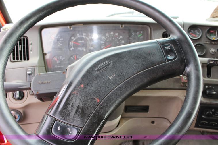 image for item L2492 2001 Sterling 7500 dump truck