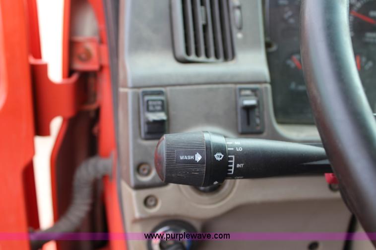 image for item L2492 2001 Sterling 7500 dump truck