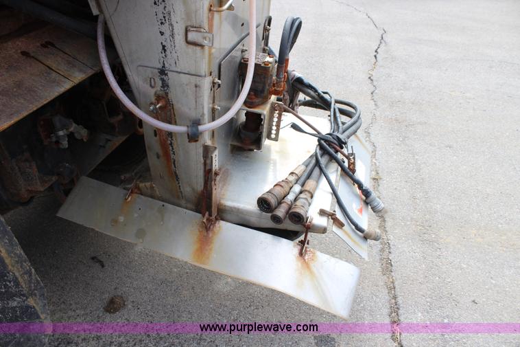 image for item L2492 2001 Sterling 7500 dump truck