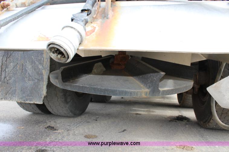 image for item L2492 2001 Sterling 7500 dump truck