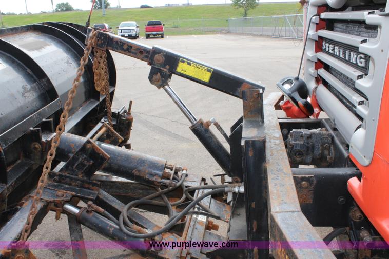 image for item L2492 2001 Sterling 7500 dump truck