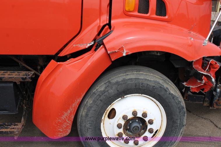 image for item L2492 2001 Sterling 7500 dump truck