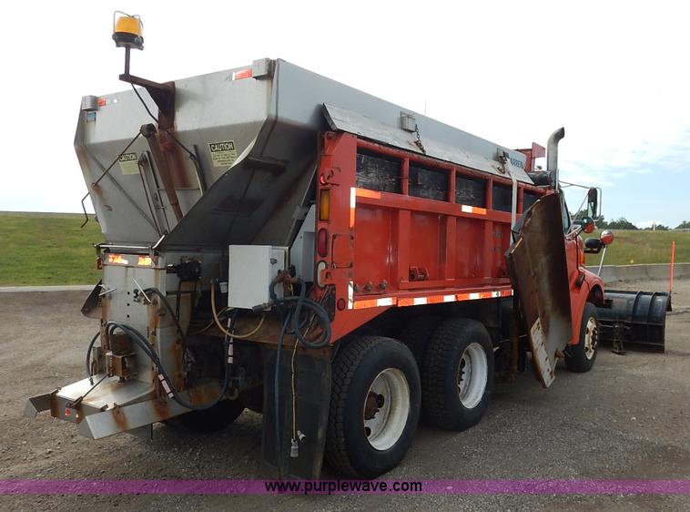 image for item L2493 2001 Sterling LT7500 dump truck