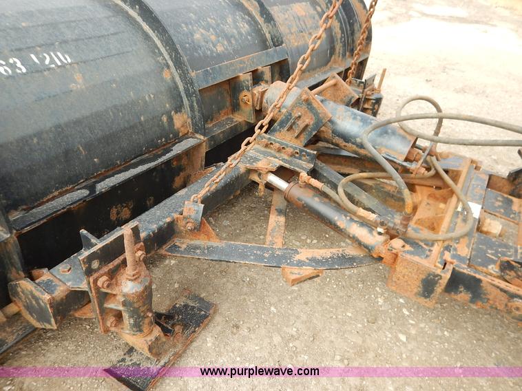 image for item L2493 2001 Sterling LT7500 dump truck