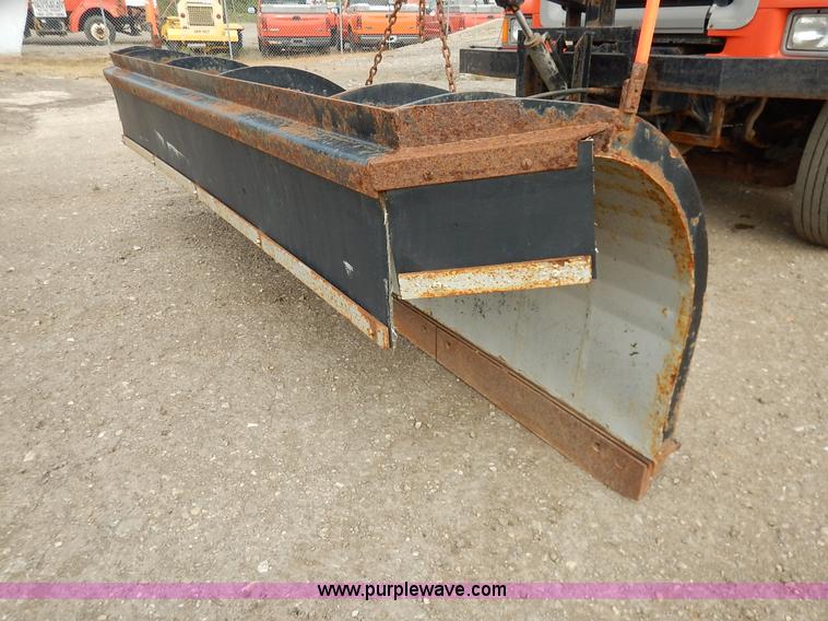 image for item L2493 2001 Sterling LT7500 dump truck