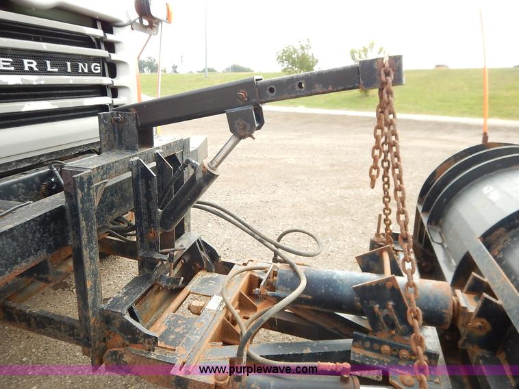 image for item L2493 2001 Sterling LT7500 dump truck