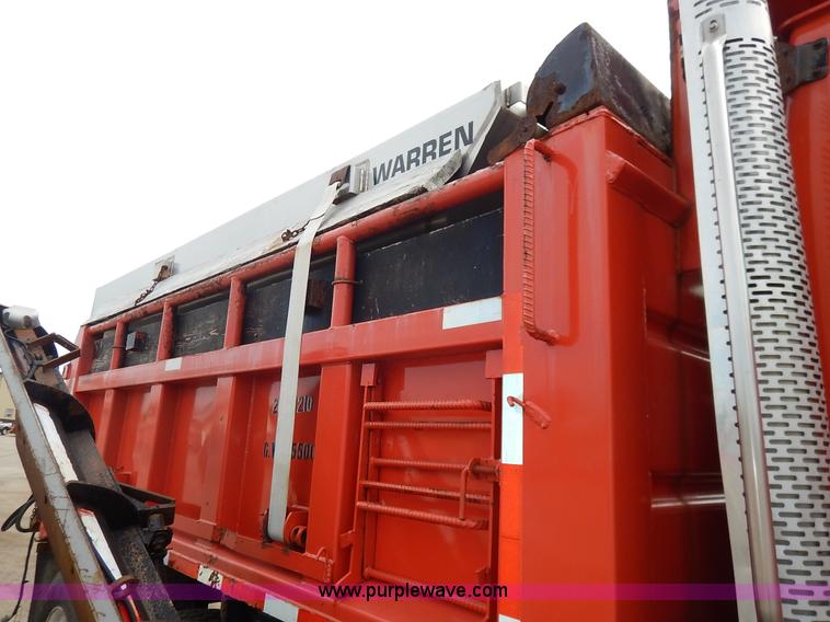 image for item L2493 2001 Sterling LT7500 dump truck