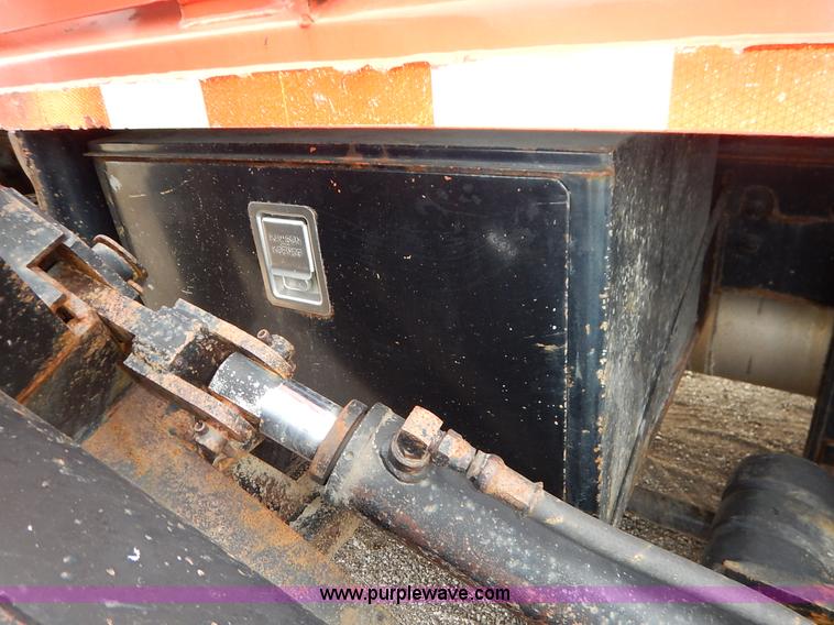 image for item L2493 2001 Sterling LT7500 dump truck